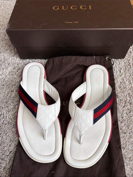 Gucci Shoes - Gucci White Leather Flip-Flops with Navy & Red Webbing woman’s